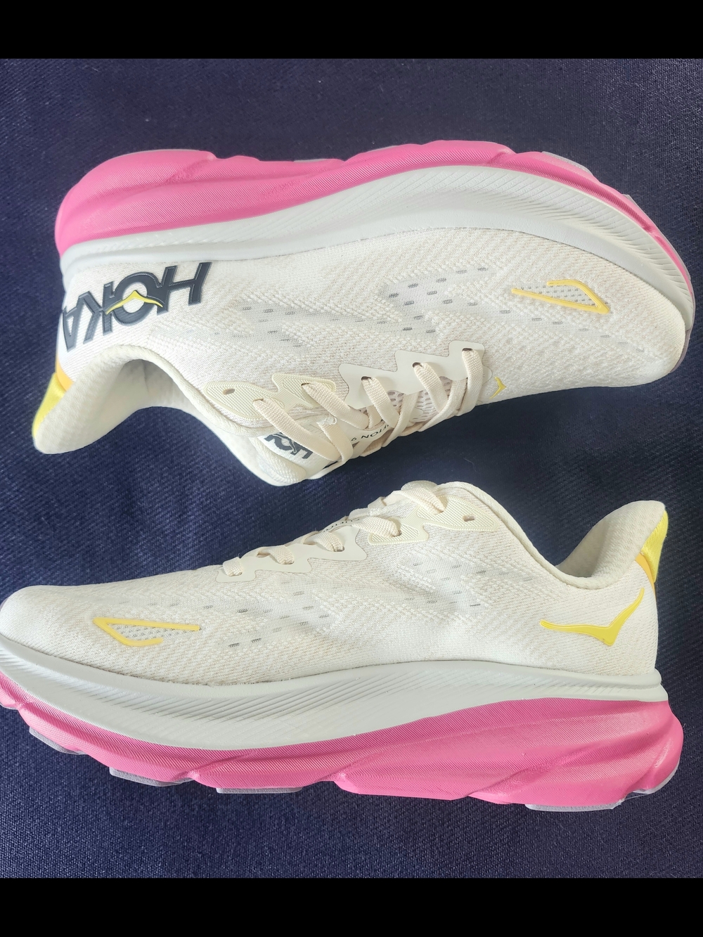 Brand New Clifton 9 Hoka Women's Cream Yellow Pink Gym Shoes
